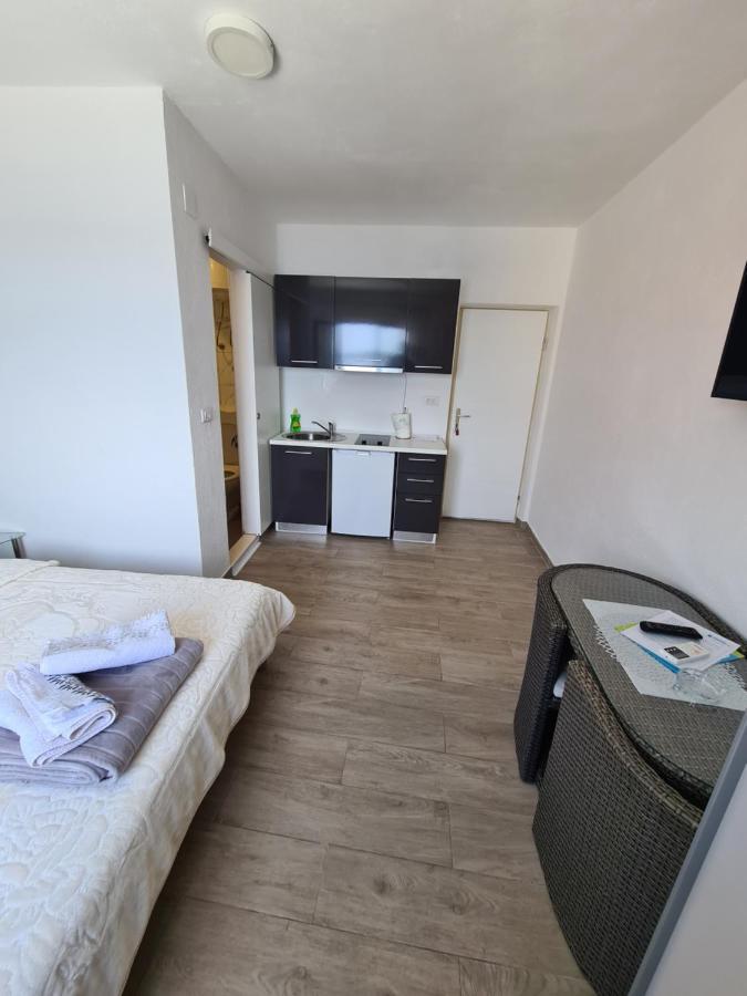 חוואר Gordana Apartments מראה חיצוני תמונה