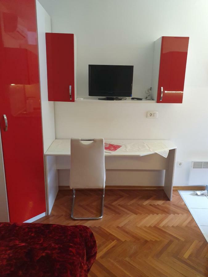 חוואר Gordana Apartments מראה חיצוני תמונה